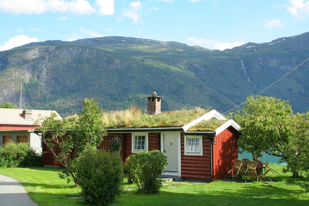 Dalsoren Camping Og Hytter Luster Ruang foto