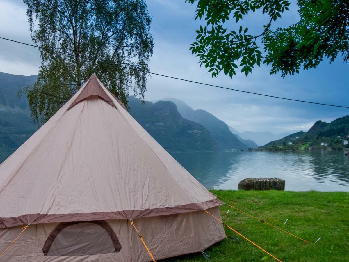 Dalsoren Camping Og Hytter Luster Bagian luar foto